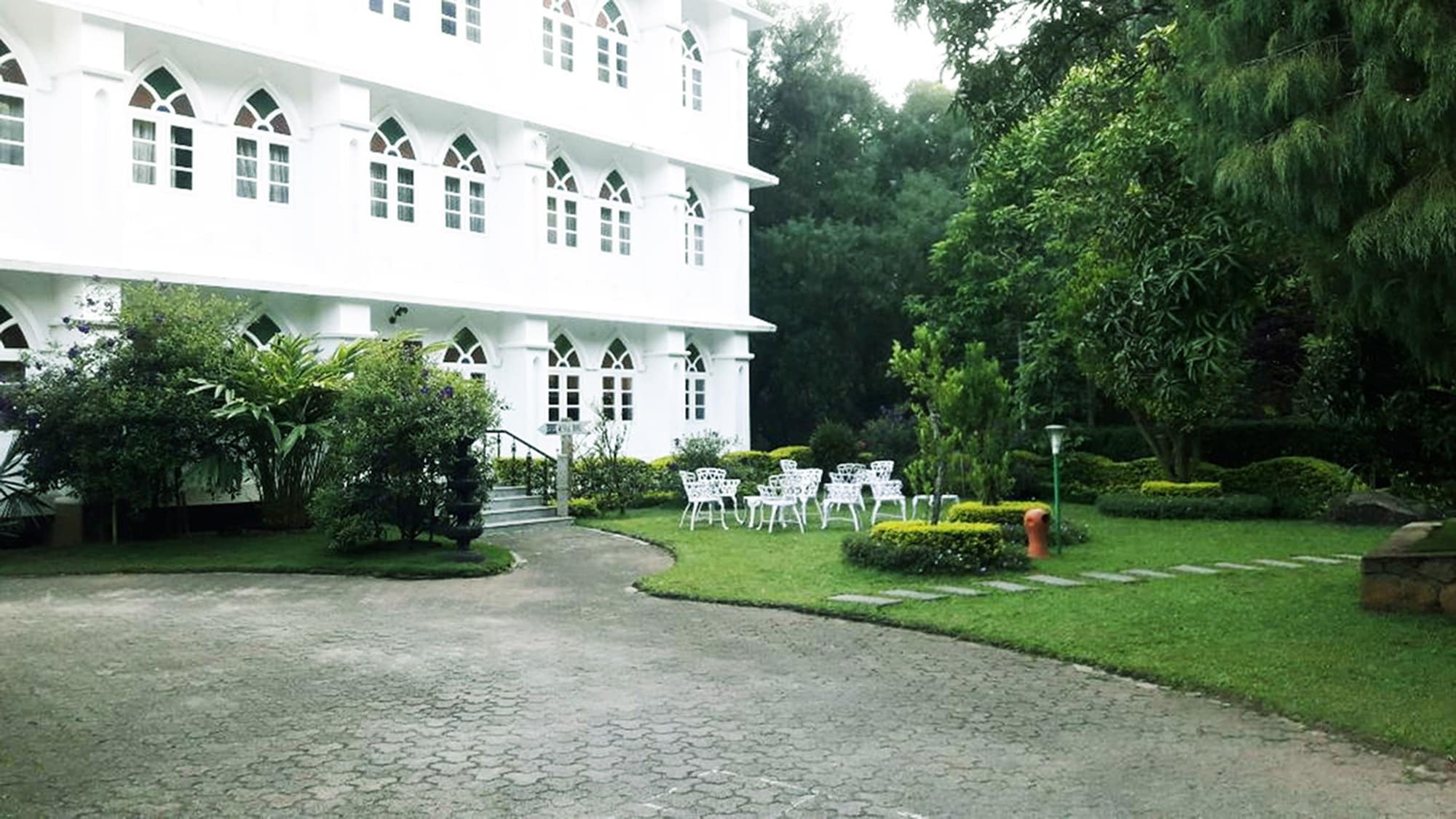 Fort Munnar Chinnakanal Eksteriør billede